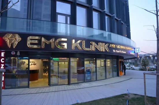 Slider image (8) EMG KLiNiK Oral and Dental Health Clinic